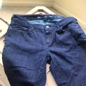 Eddie Bauer curvy crop, blue jeans, size 14